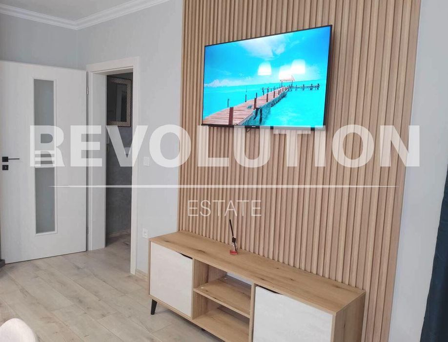 Дава се под наем Двустаен апартамент в Варна, Възраждане 4 - 55 кв.м за 500 € - Снимка #2