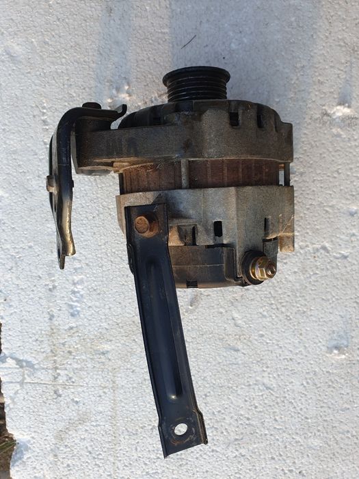 Alternator Chevrolet Lacetti 1.8 benzina 121CP 122CP 2004-2011