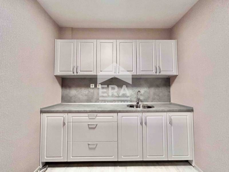 Дава се под наем Офис в София, Център - 171 кв.м за 2565 € - Снимка #6