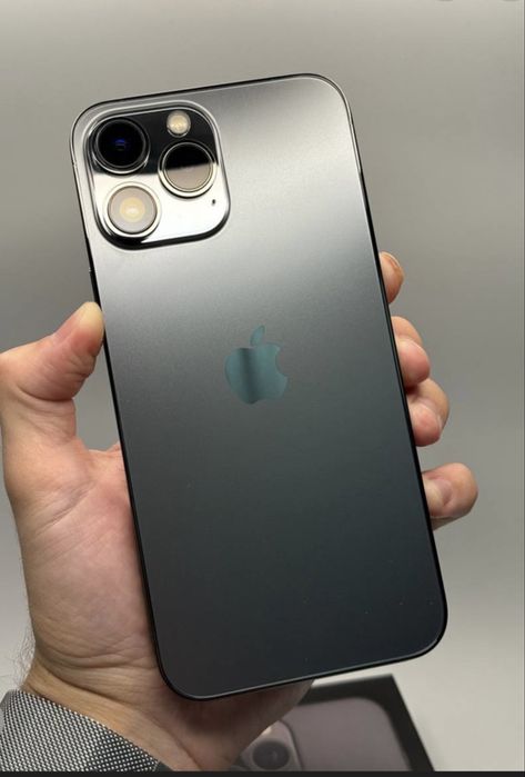 Айфон 13 про макс 256 гб