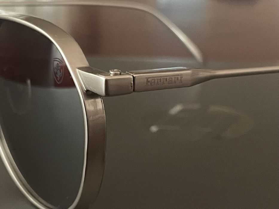 Очки Ferrari brend