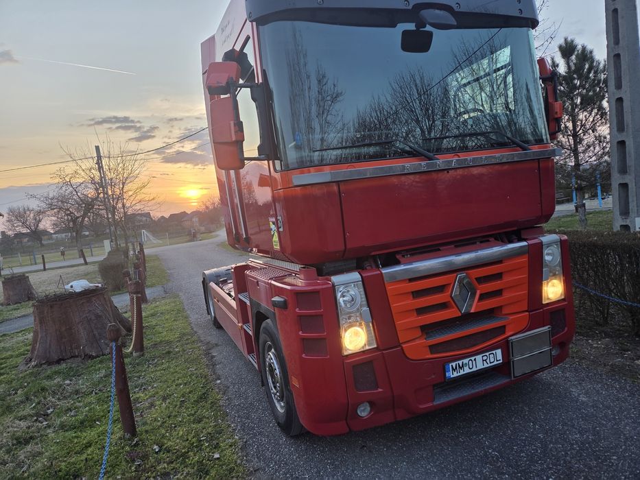 Vand Renault Magnum 2013