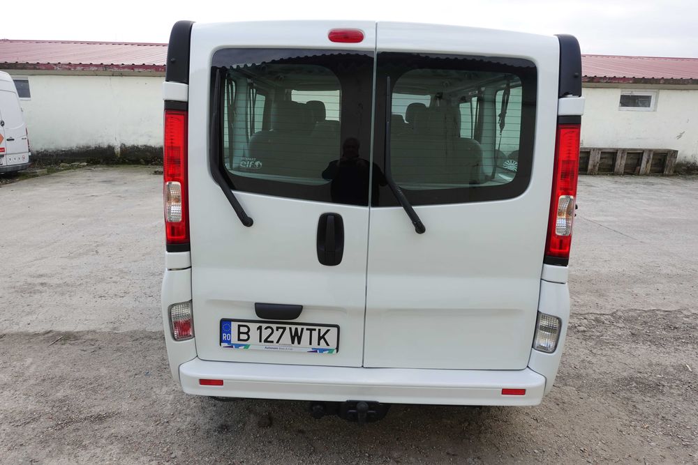 RenaultTRAFIC 2013 2.0d 84Kw/114Cp*9Locuri*Euro5 115000km(Negarantat)* Impecabila*ImportFRANTAInscrisaInRomania03.2026StareTehnicaFoarteBUNA,RotiNOI