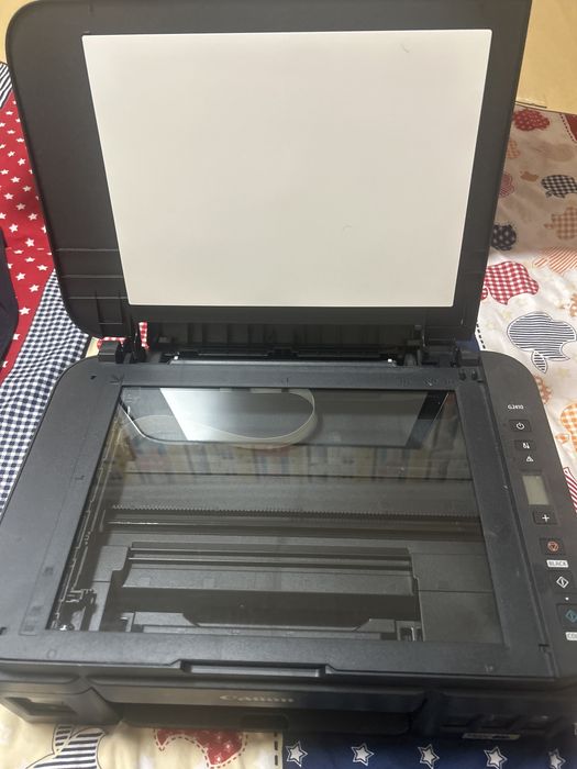 Уветной Принтер canon 3/1