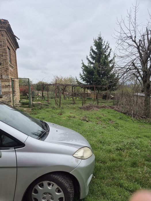 Продава се Къща в с. Беджене, Област Шумен - 160 кв.м за 77 €/кв.м - Снимка #2