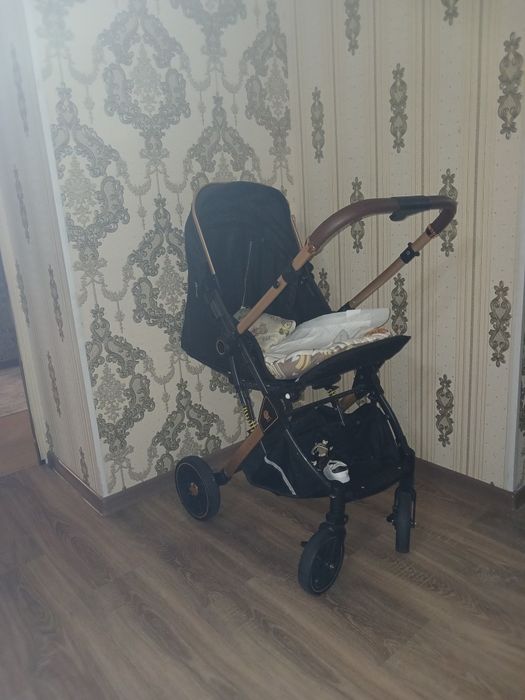 Продается Детская коляска