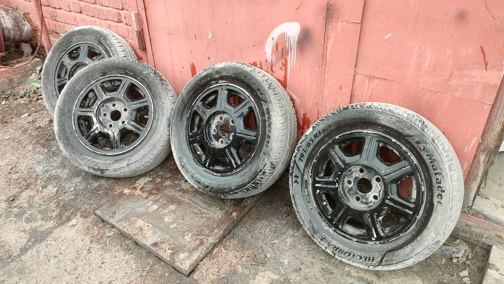 Резина с дисками летняя