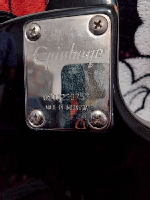 Chitare electronica