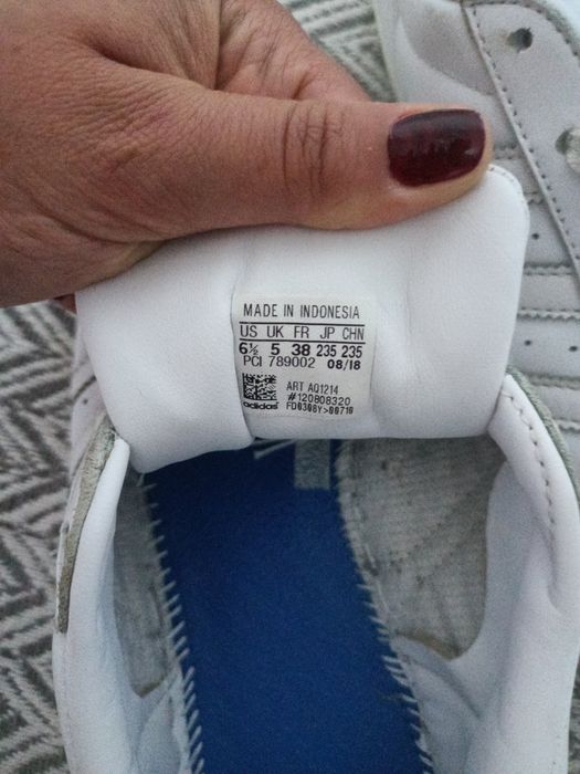 Pantofi Adidas marime 38