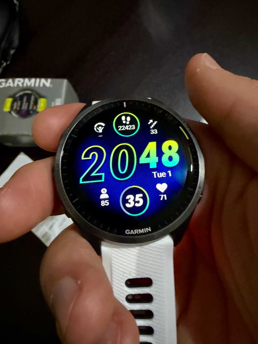 Garmin Forerunner 965