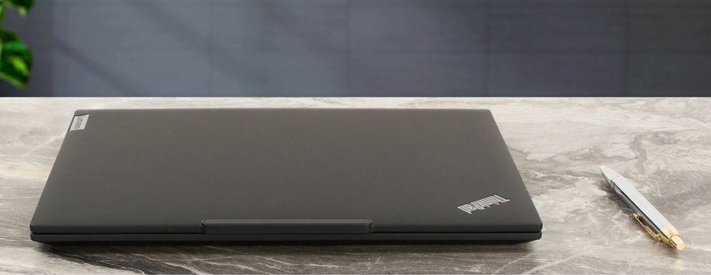 13.3’FHD+IPS Ryzen 5 PRO 7540u Lenovo Thinkpad Х13 Gen4 16GB DDR5 256GB Гаранци