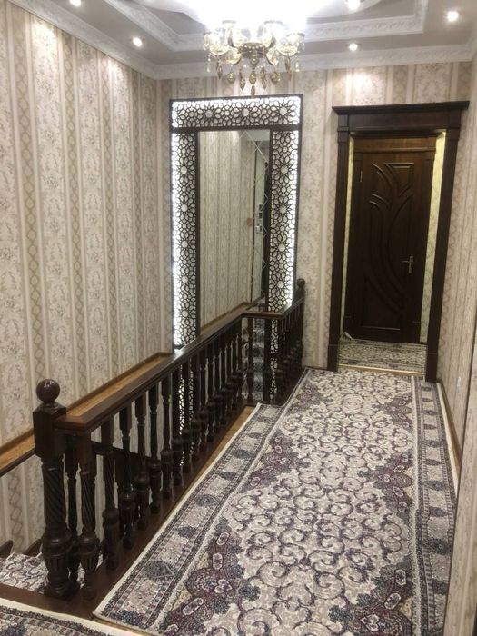 Сдаётся 4-комнатная квартира в новостройке Чилонзорском районе.