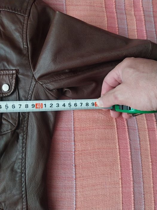 Дамско, кожено яке BERSHKA