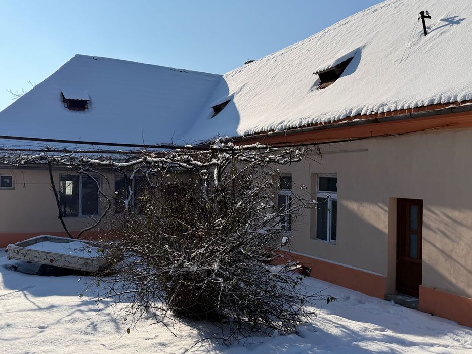 Casa saseasca de vanzare ultracentral Dumbraveni Sibiu
