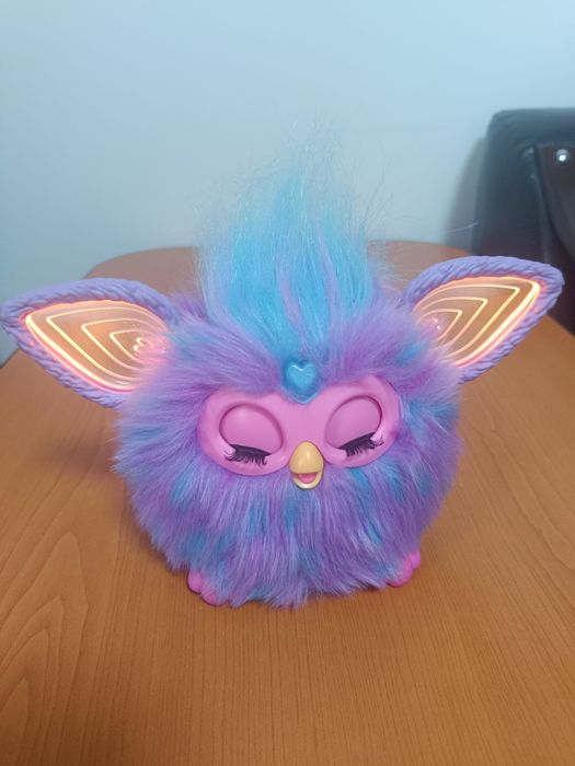 Furby. Furby Interactiv