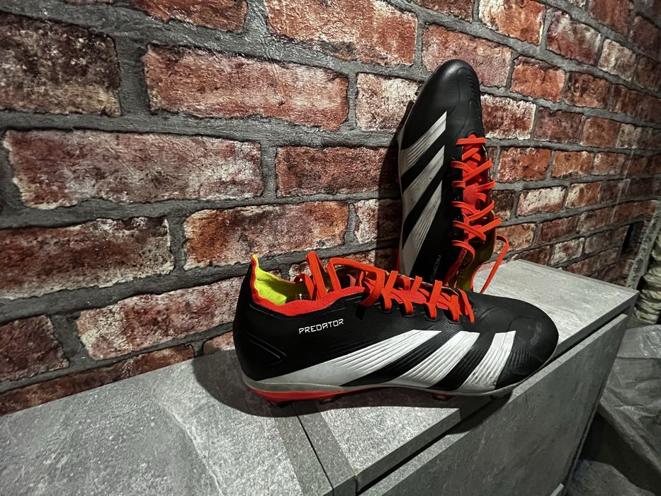 Бутсы Adidas Predator оригинал, р. 44