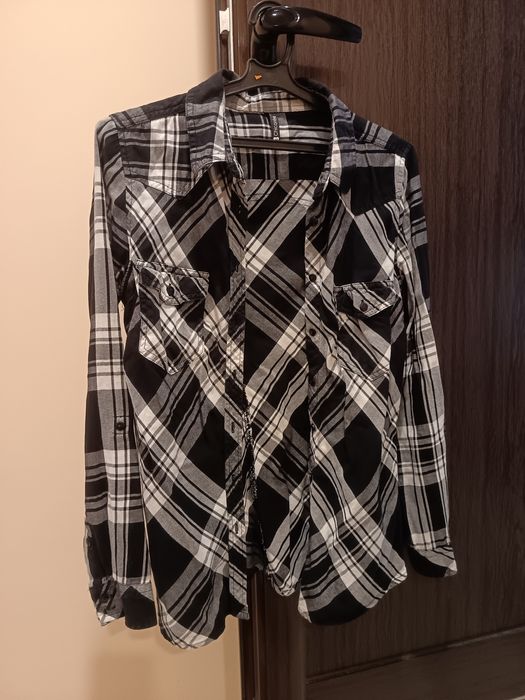 Дамска карирана черна риза