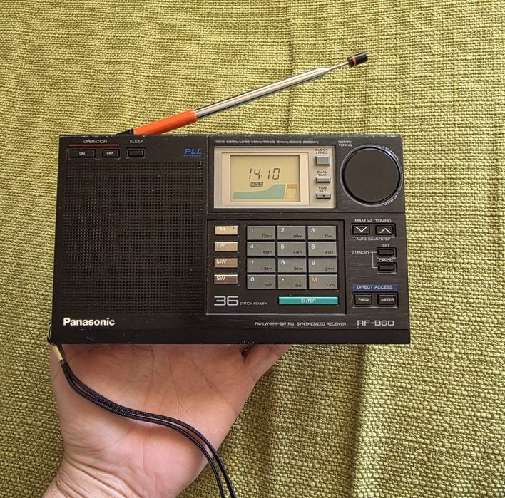 Radio Receptor Panasonic RF-B60L Synthesized Receiver fm lw mw sw