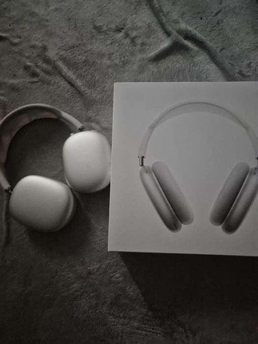 Airpods max 1 оригинал в коробке
