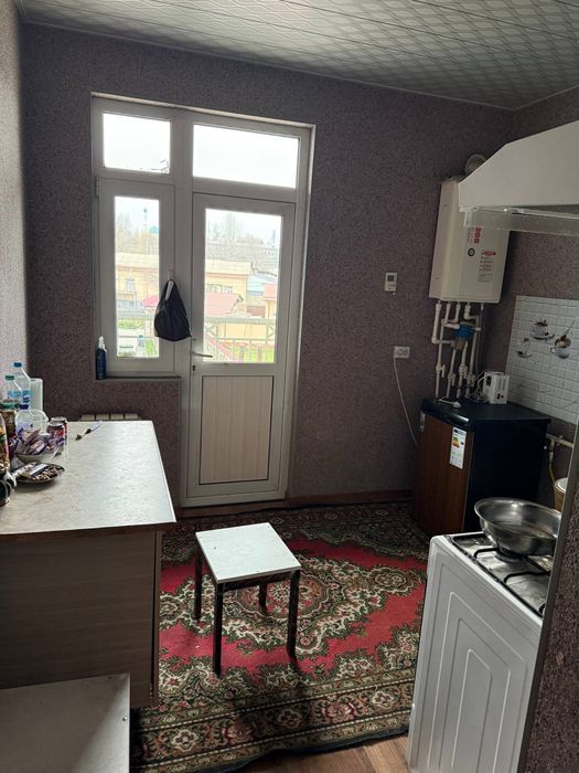 Sotiladi kvartira 1xona choshtepa