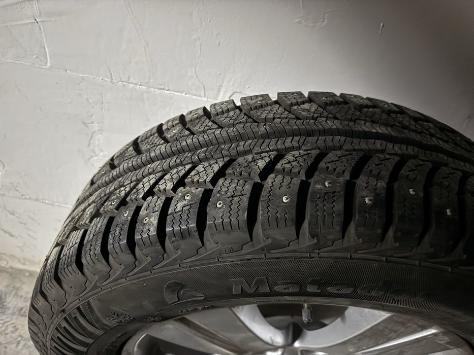 Диска с резиной 225/65/17