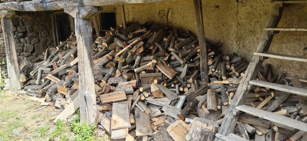 Дърва за огрев нарязани
