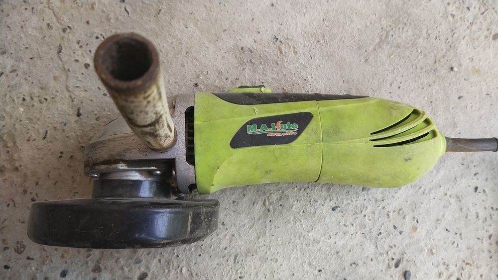 Продаётся болгарка