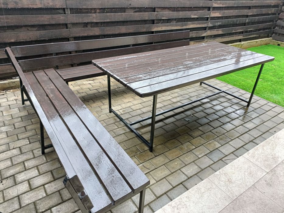 Masa plus 2 banci lemn