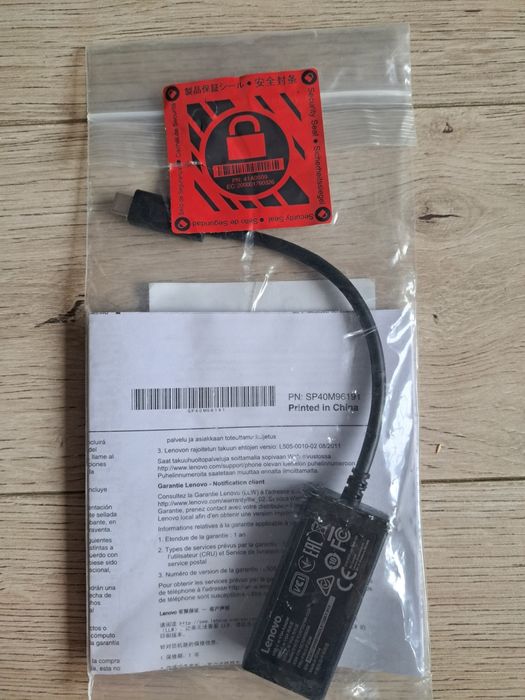 Преходник Lenovo USB-C към VGA
