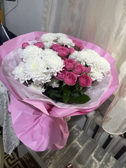 Букет из цветов Хрезонтемы