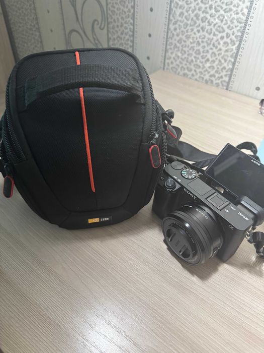 Камера Sony a6400