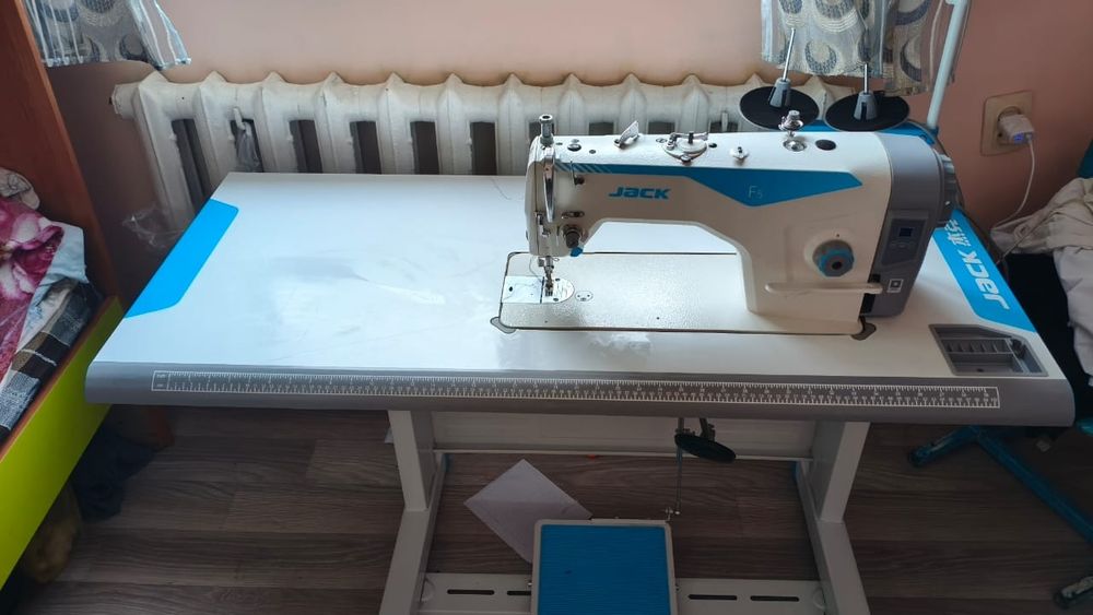 Швейная машина сатылады