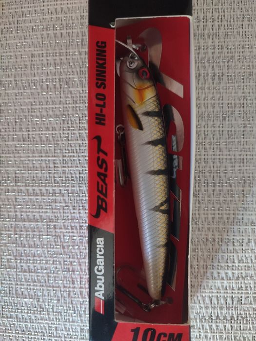 Vobler Nou set 2x Abu Garcia Beast Hi Lo minnow 10cm adancime reglabila pentru stiuca salau si somn