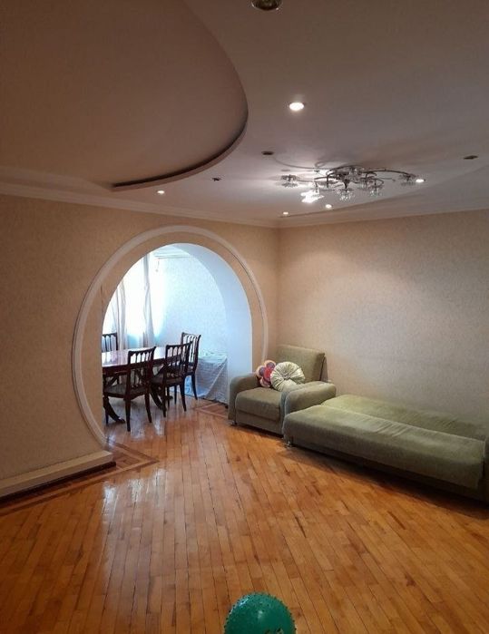 5/5/5 Дархан Спецплан 140кв 2 санузла. Лифт. Акай Сити