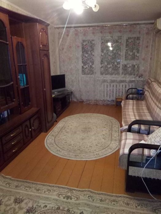 Продам квартиру 2х компанию в центре