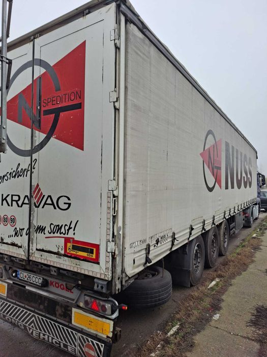Semiremorca cu prelata standard Kogel , an fabricatie 2009