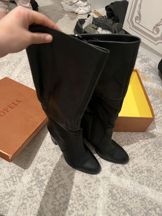 Зимная кожанье сапоги. Келісім бар.