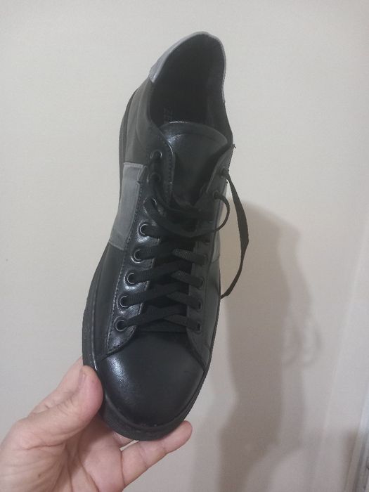 Мъжки маратонки, нови