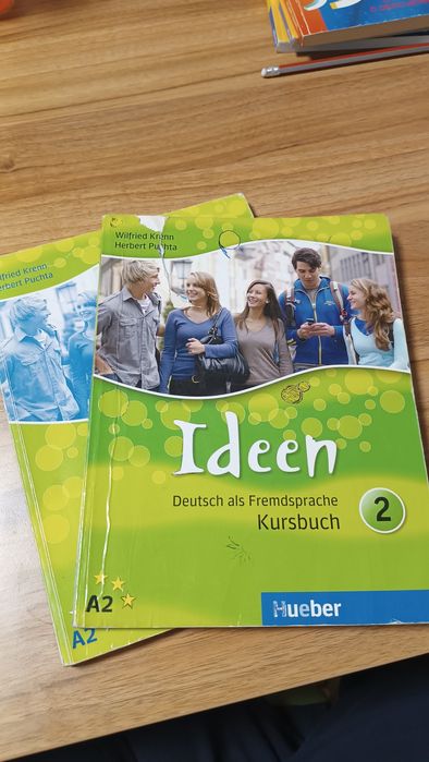 Учебник и учебна тетрадка по немски език