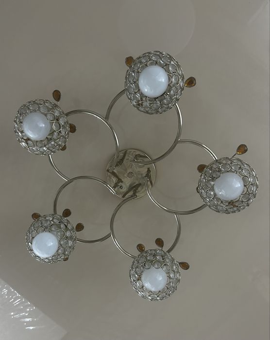 Две люстры. 5 и 3рожковая