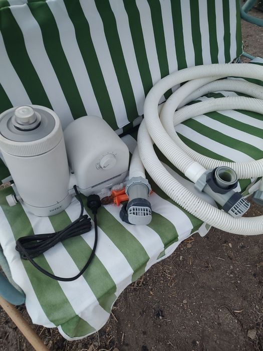 Помпа за басейн Intex 1500