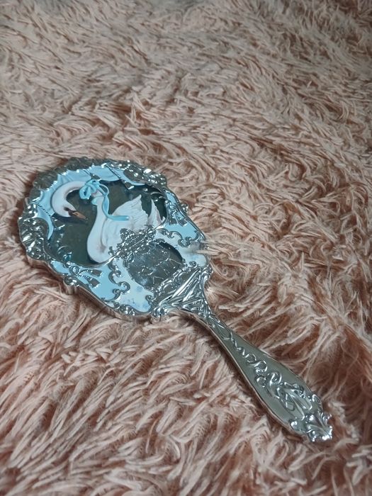 Зеркальце Flower knows Swan ballet