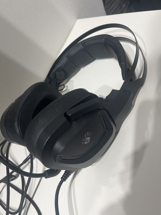 Продам наушники для компьютера