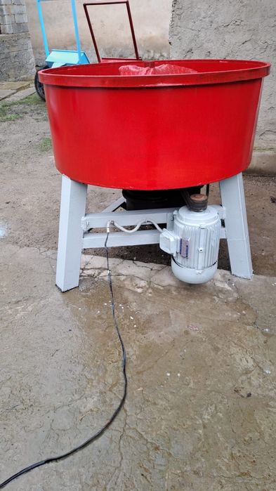 Бетономешалка в отличном состоянии