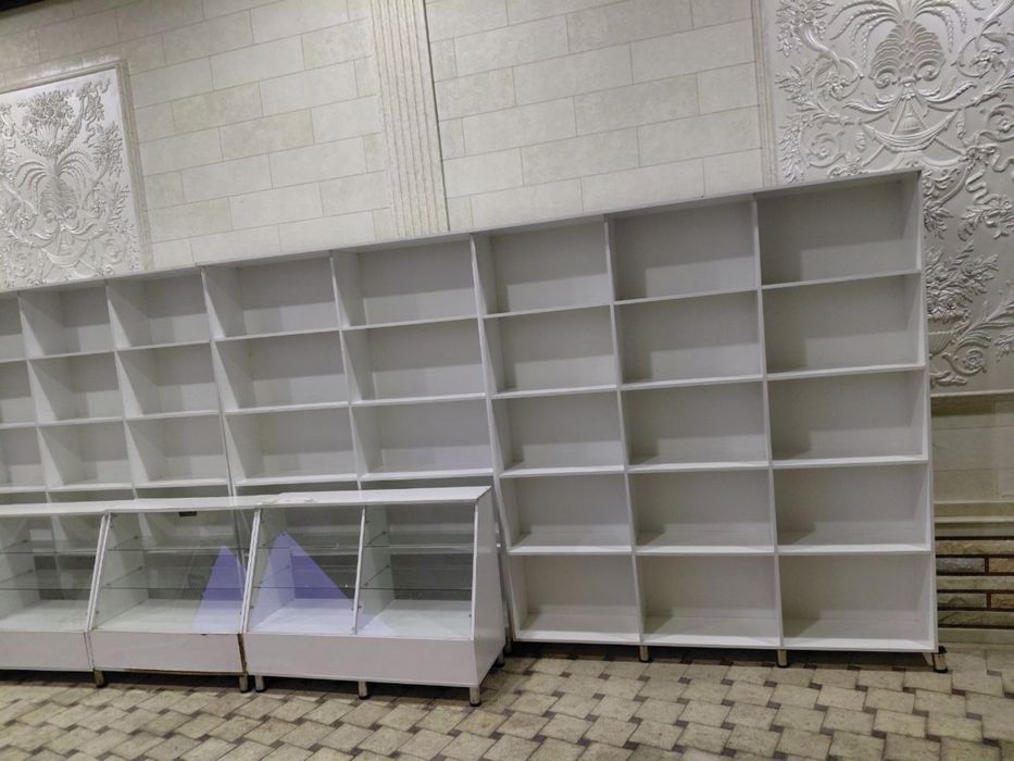 Полка для магазина