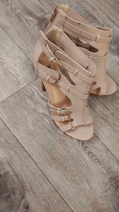 продам туфли кожаные 39р