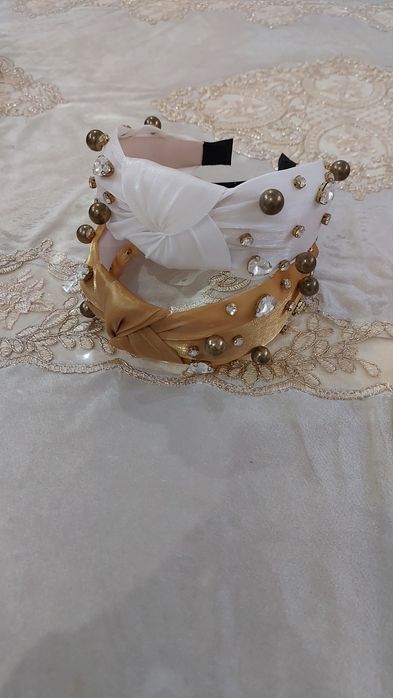 Sotiladi abadok qizlaniki
