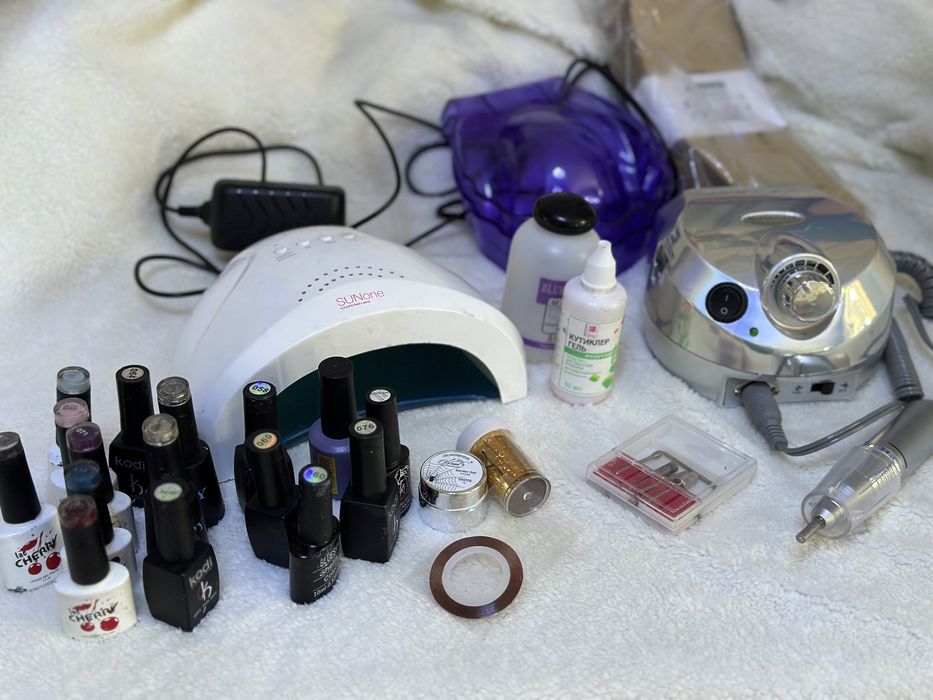 Срочно продам маникюрный набор