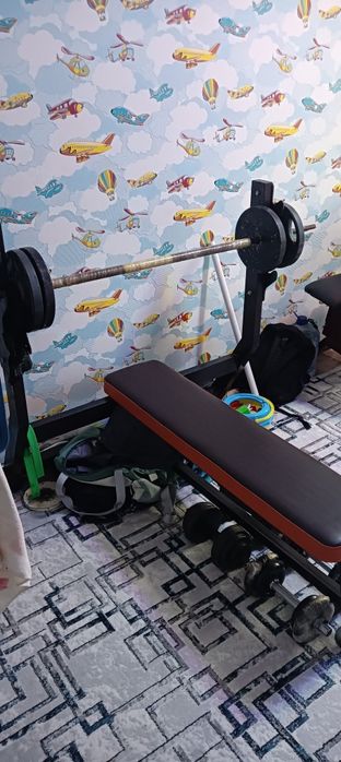 Продаётся Скамья для жима на грудь почти новая !