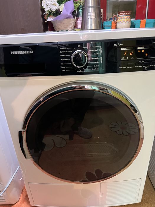 Uscator de rufe  whrlpool cu pompa de caldura clasa energetica A ++